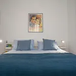 Bright And Comfy In A Beautiful Contemporary Apartamento *