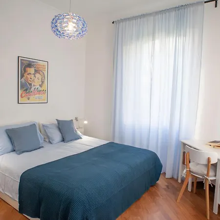 アパート Bright And Comfy In A Beautiful Contemporary
