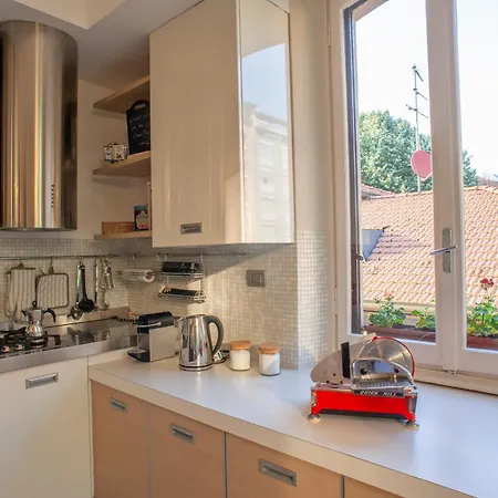 Apartment Bright And Comfy In A Beautiful Contemporary Mailand